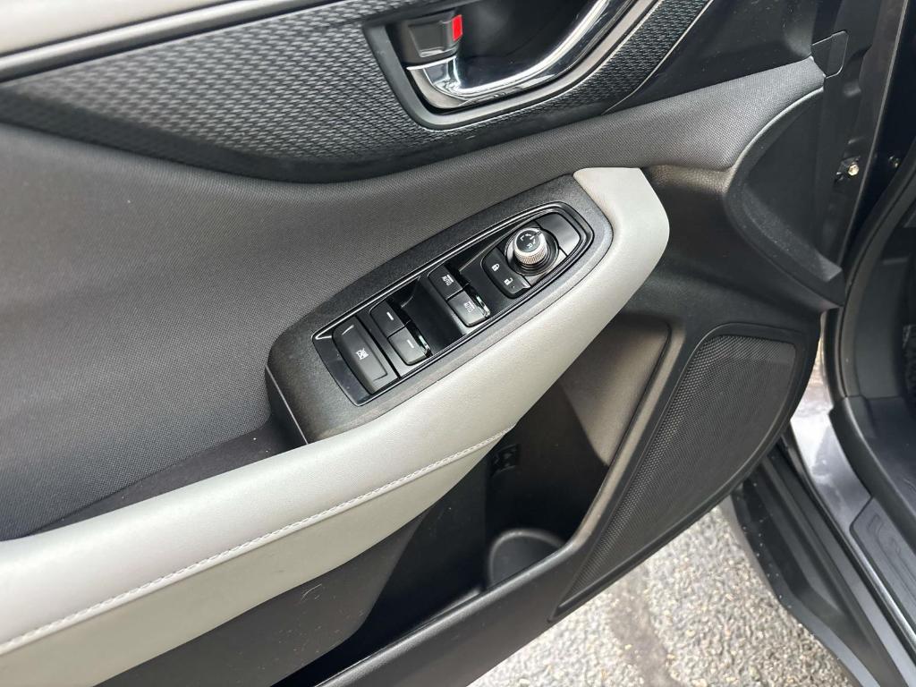 used 2025 Subaru Outback car, priced at $29,800