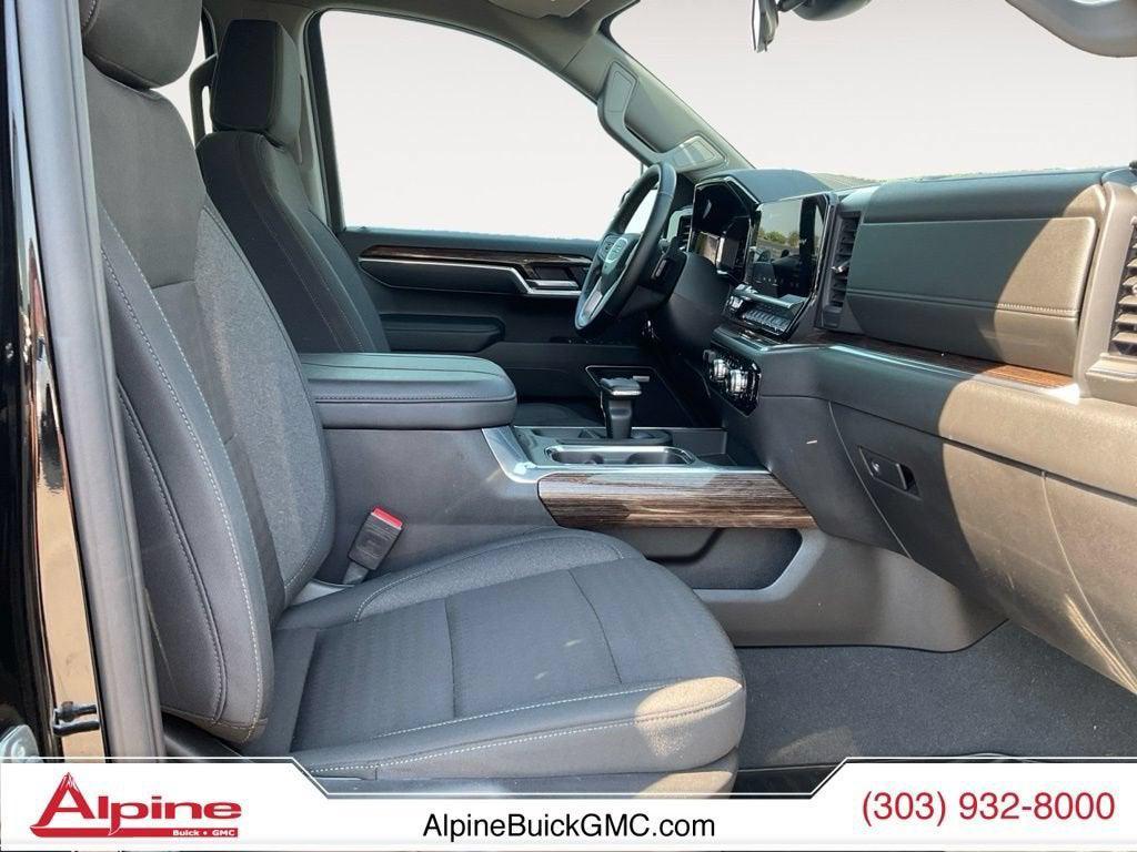 used 2025 GMC Sierra 1500 car, priced at $46,583