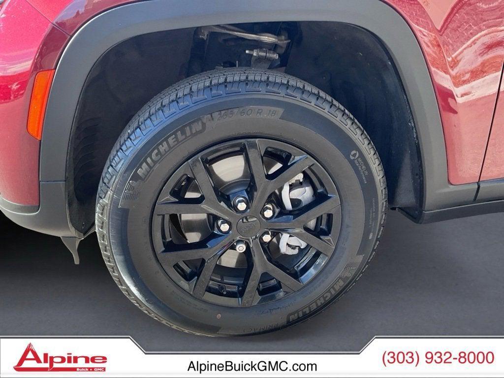 used 2024 Jeep Grand Cherokee L car, priced at $32,991