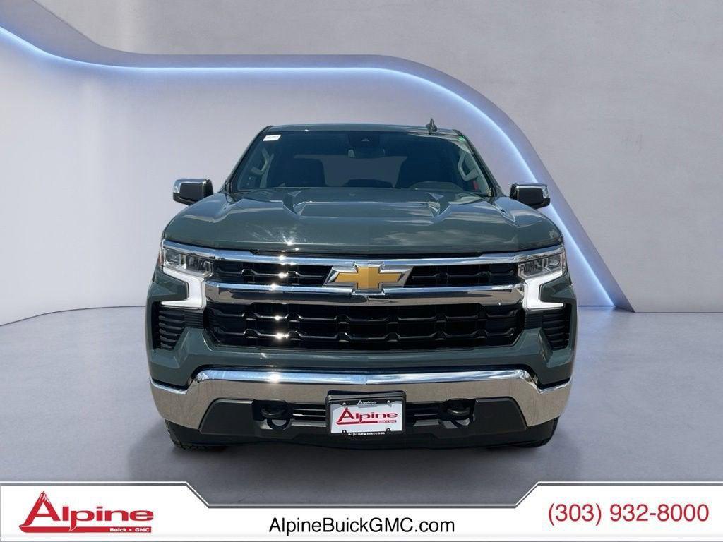 used 2025 Chevrolet Silverado 1500 car, priced at $40,686