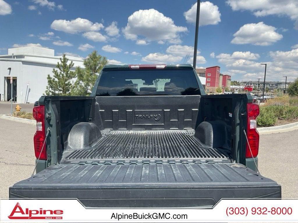 used 2025 Chevrolet Silverado 1500 car, priced at $40,686