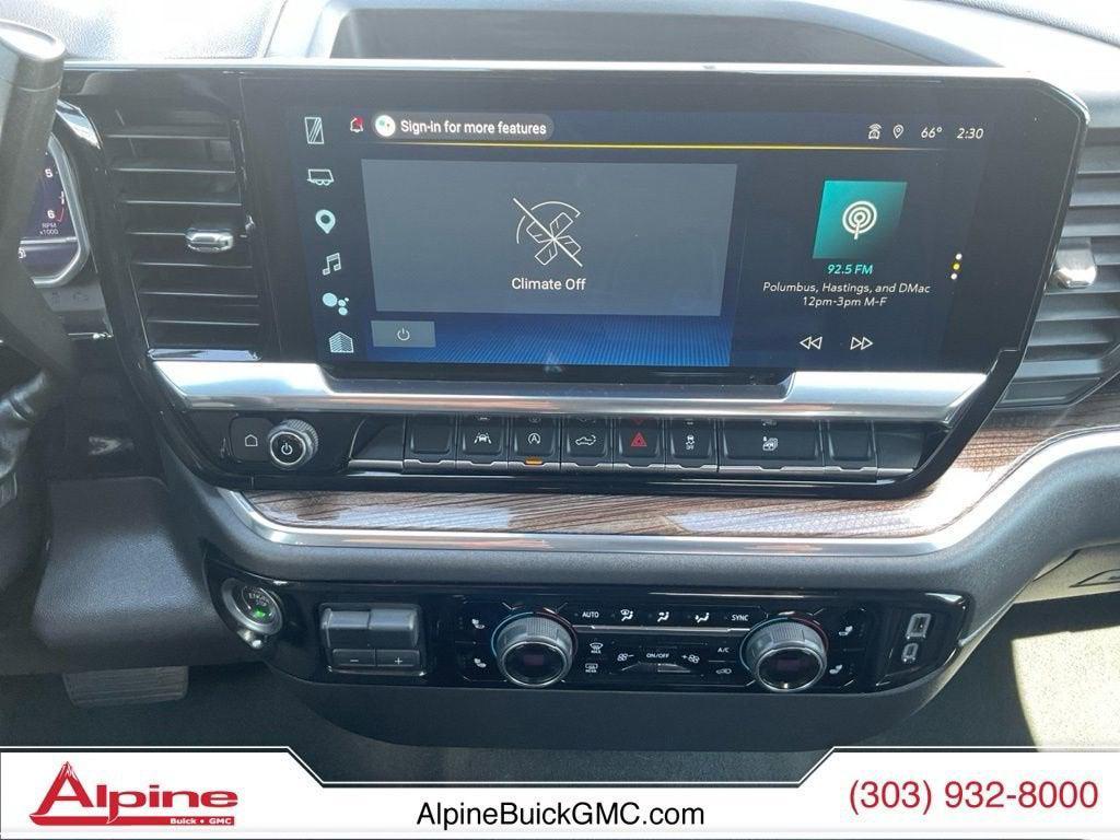 used 2025 Chevrolet Silverado 1500 car, priced at $40,686