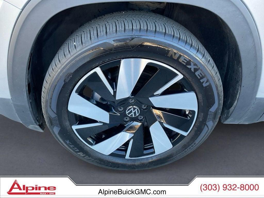 used 2025 Volkswagen Atlas Cross Sport car, priced at $31,701