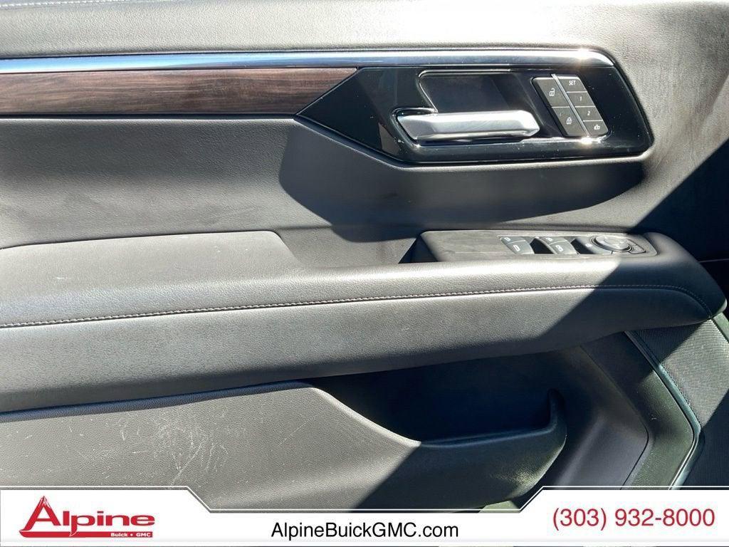 used 2025 Chevrolet Tahoe car, priced at $63,991