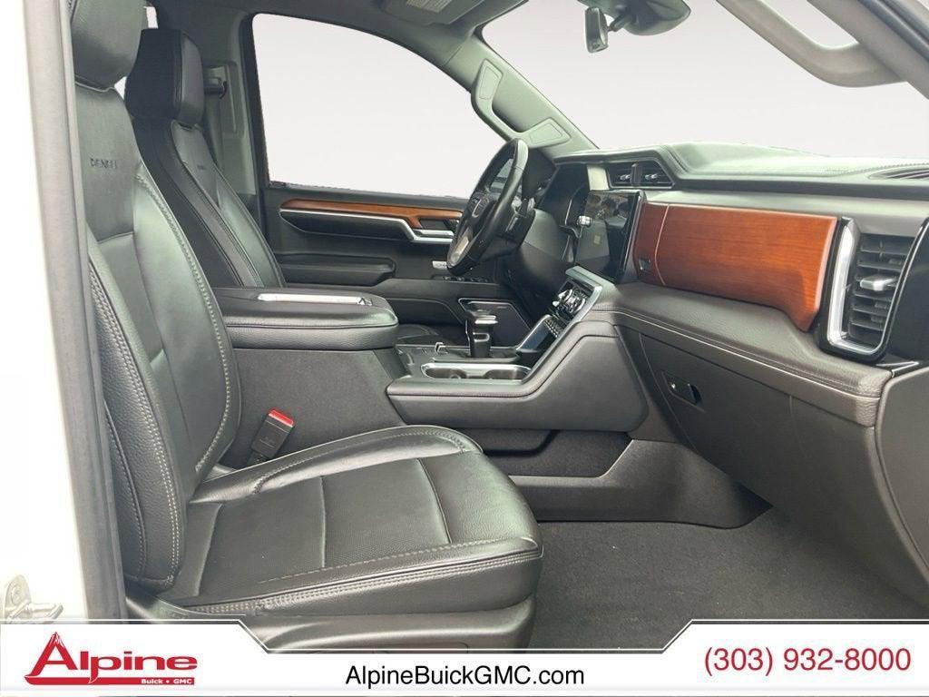used 2022 GMC Sierra 1500 car, priced at $52,678