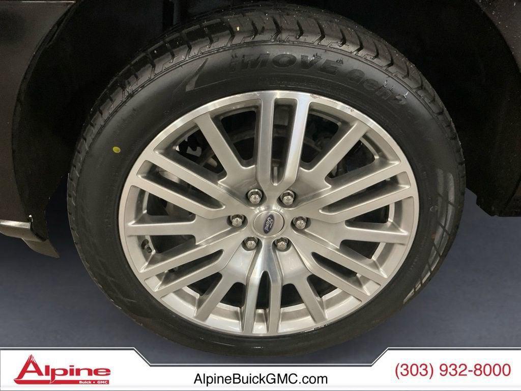 used 2024 Ford Expedition car, priced at $44,223