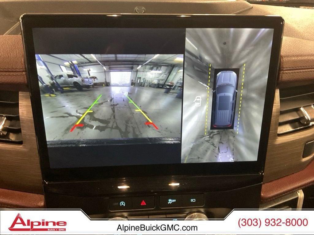 used 2024 Ford Expedition car, priced at $44,223