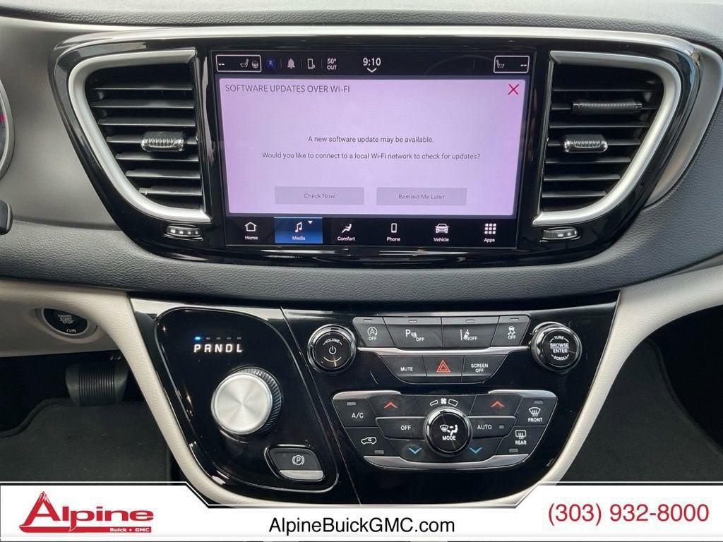 used 2023 Chrysler Pacifica car, priced at $23,896