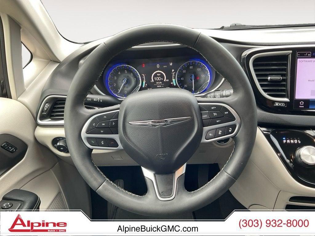 used 2023 Chrysler Pacifica car, priced at $23,896