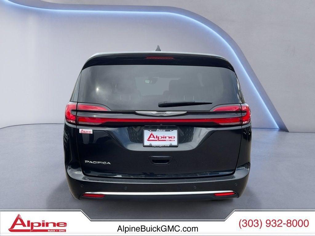 used 2023 Chrysler Pacifica car, priced at $23,896