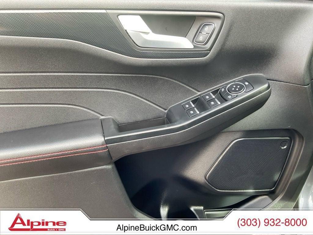 used 2025 Ford Escape car, priced at $25,840