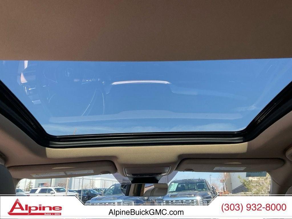 used 2023 Acura MDX car, priced at $41,035