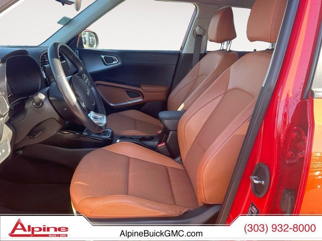 used 2024 Kia Soul car, priced at $21,304