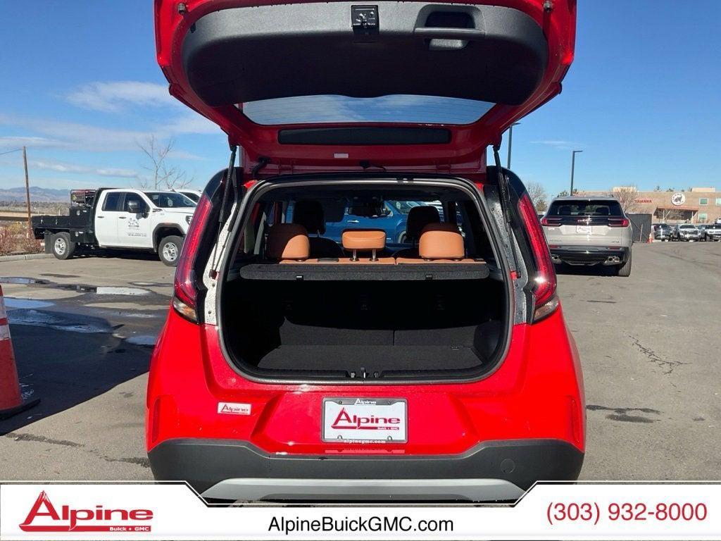 used 2024 Kia Soul car, priced at $21,304