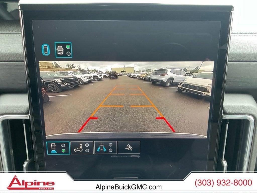 used 2025 GMC Yukon XL car, priced at $76,289