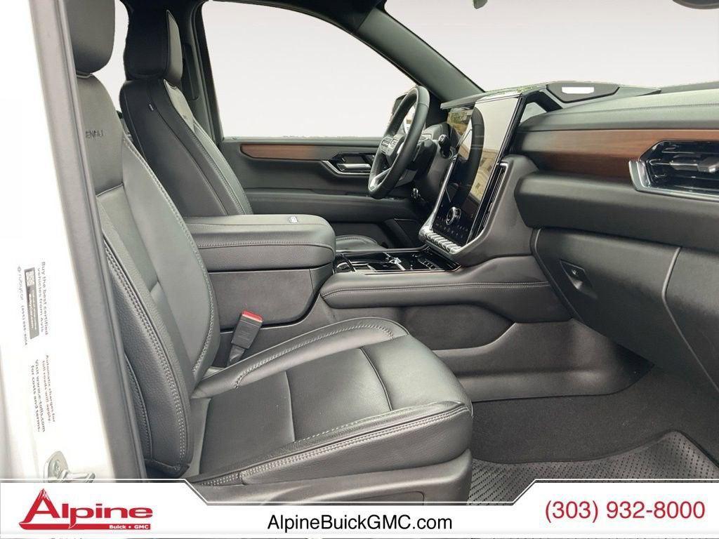 used 2025 GMC Yukon XL car, priced at $76,289