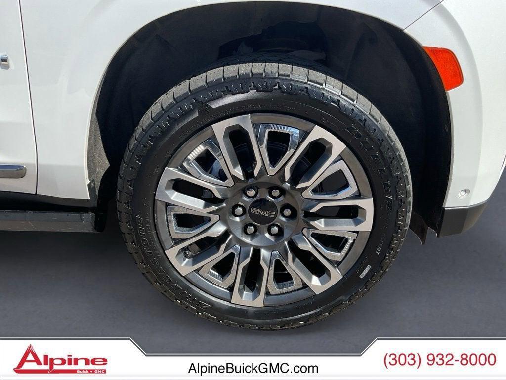 used 2023 GMC Yukon car, priced at $61,716