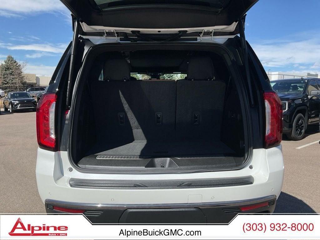 used 2023 GMC Yukon car, priced at $61,716
