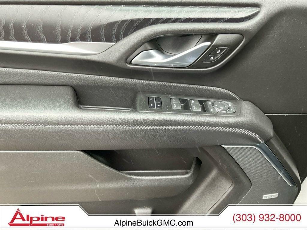used 2022 GMC Yukon XL car, priced at $49,986