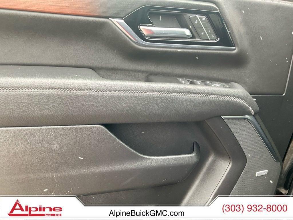 used 2025 GMC Yukon car, priced at $70,688