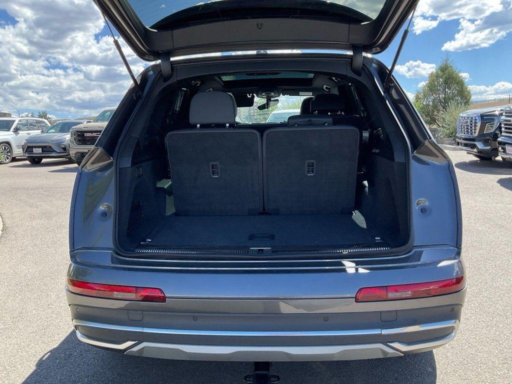 used 2022 Audi Q7 car, priced at $29,981