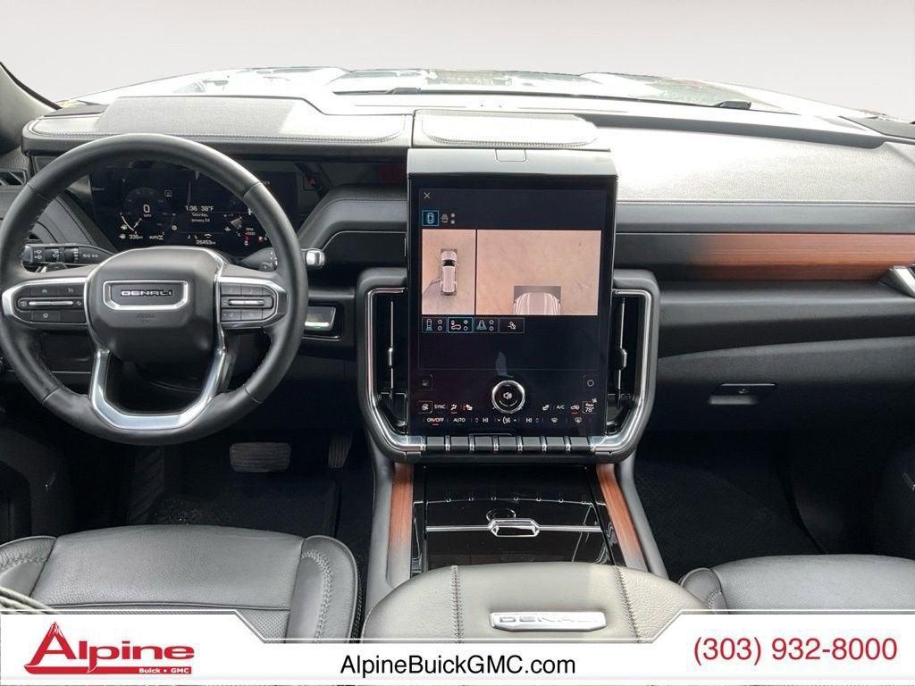used 2025 GMC Yukon car, priced at $69,853