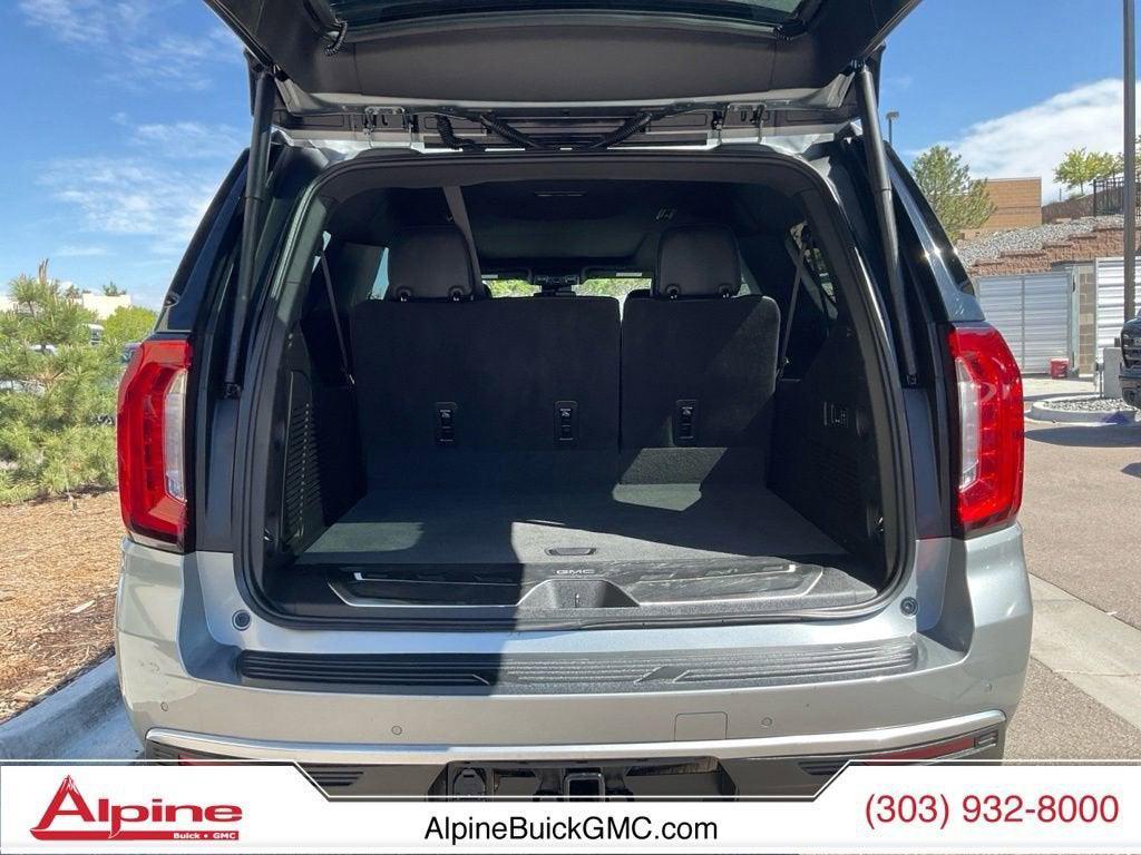 used 2023 GMC Yukon XL car, priced at $61,389