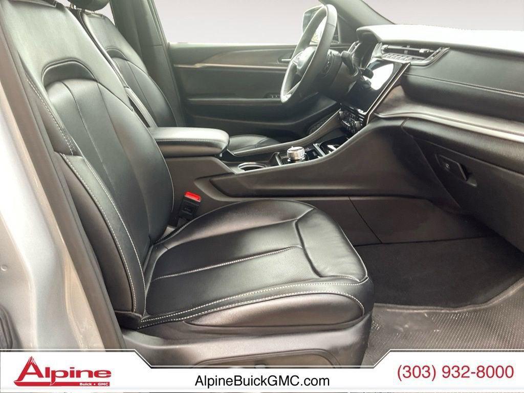 used 2024 Jeep Grand Cherokee L car, priced at $34,784