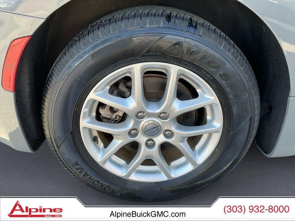 used 2023 Chrysler Pacifica car, priced at $24,289