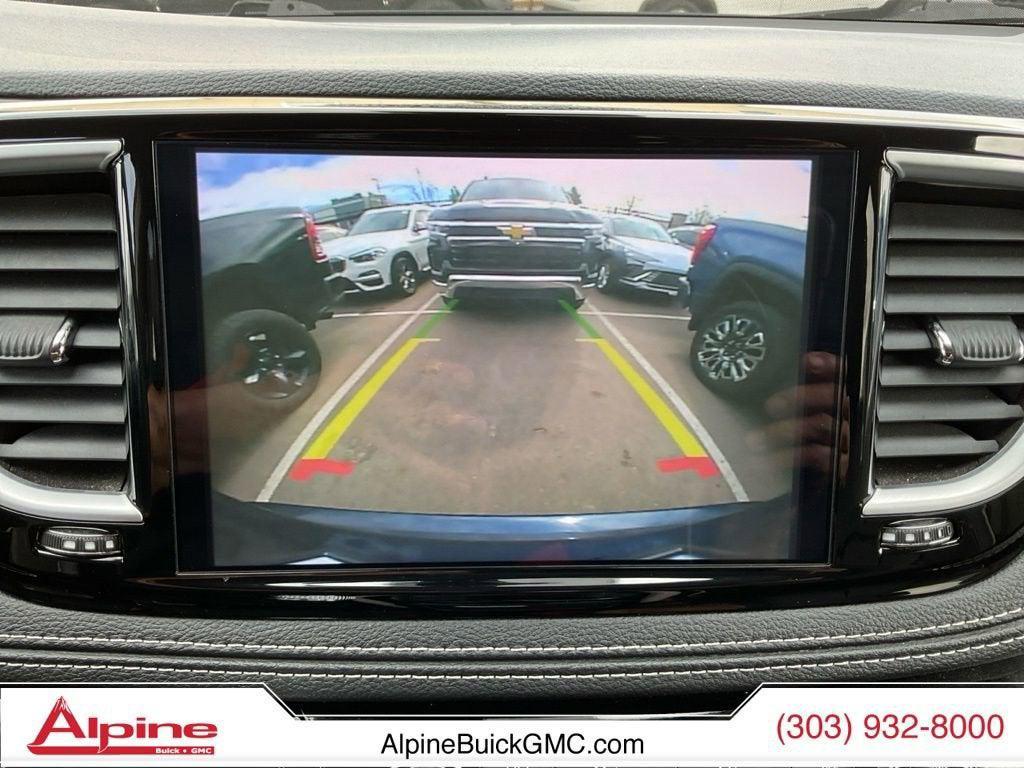 used 2023 Chrysler Pacifica car, priced at $27,056