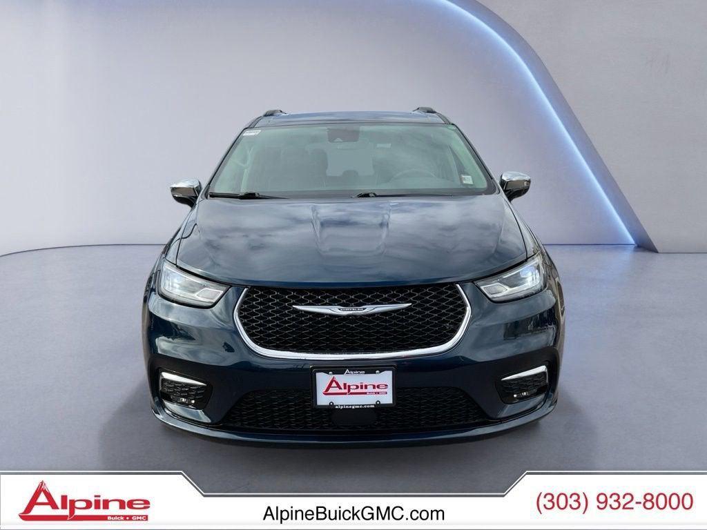 used 2023 Chrysler Pacifica car, priced at $27,056