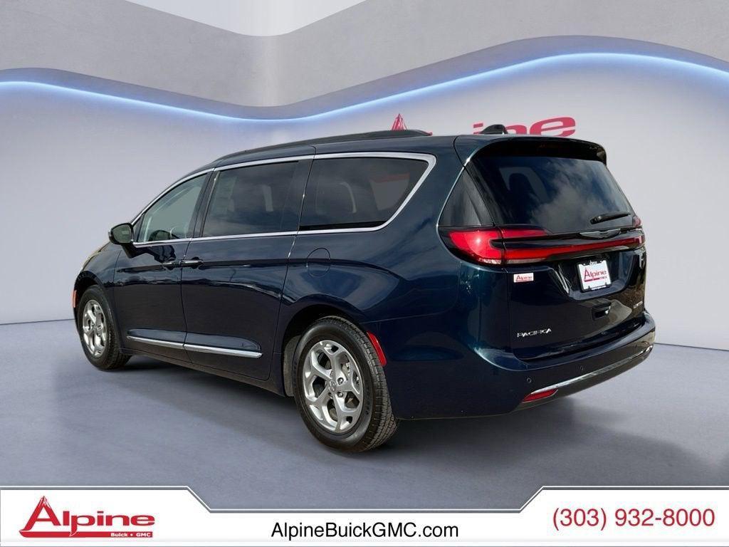 used 2023 Chrysler Pacifica car, priced at $27,056