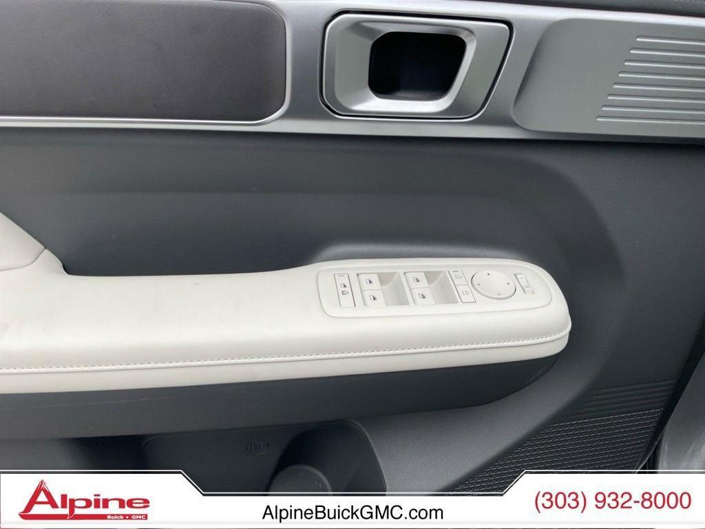 used 2026 Hyundai Santa Fe car, priced at $36,020