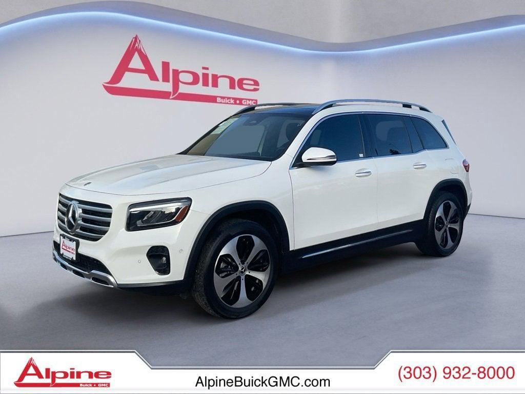 used 2025 Mercedes-Benz GLB 250 car, priced at $36,178