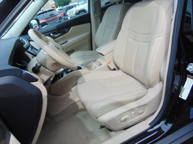 used 2015 Nissan Rogue car, priced at $10,488