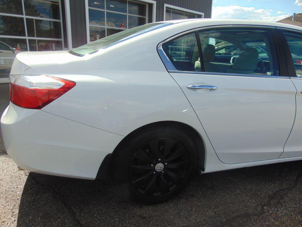 used 2013 Honda Accord car, priced at $10,588