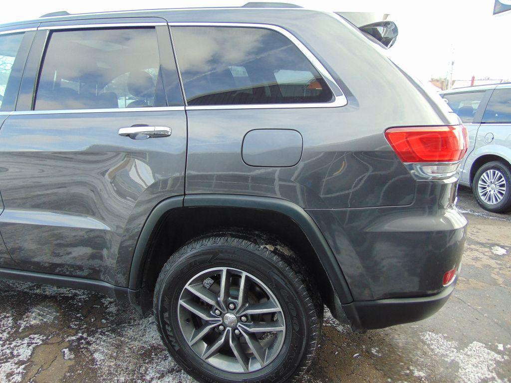 used 2018 Jeep Grand Cherokee car, priced at $19,488
