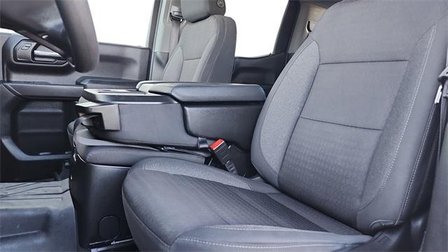 used 2024 Chevrolet Silverado 1500 car, priced at $29,991