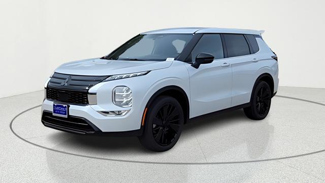 new 2026 Mitsubishi Outlander car, priced at $30,697