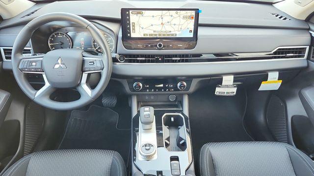 new 2026 Mitsubishi Outlander car, priced at $28,713