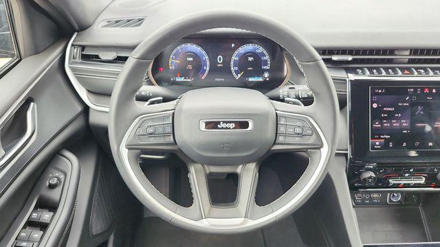 used 2024 Jeep Grand Cherokee car, priced at $27,766