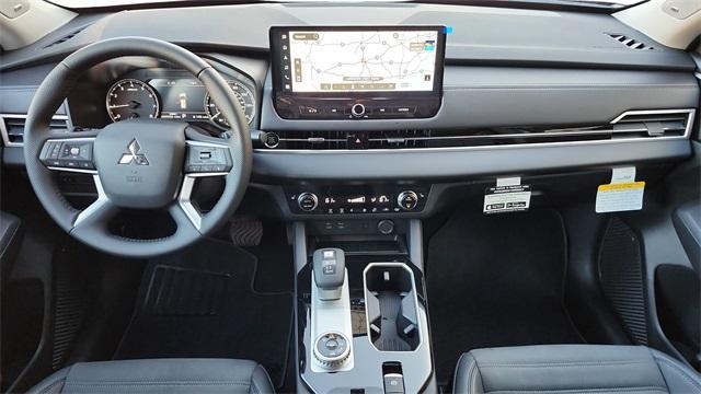 new 2025 Mitsubishi Outlander car, priced at $32,820