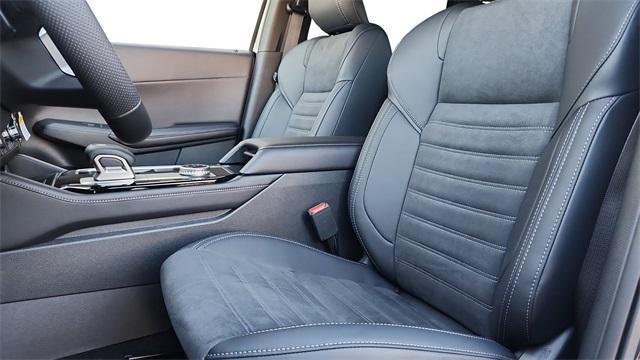 new 2025 Mitsubishi Outlander car, priced at $32,820