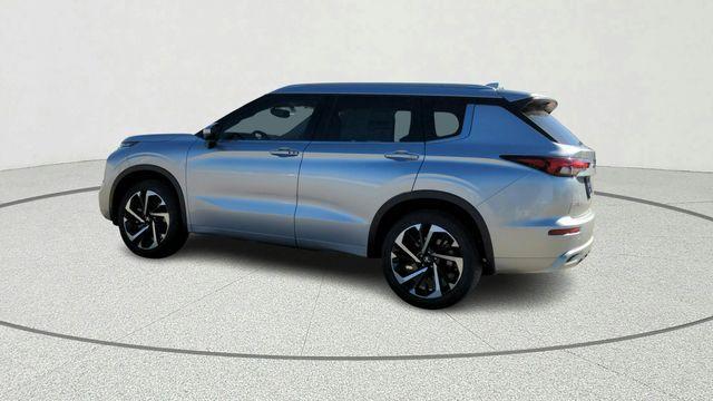 used 2022 Mitsubishi Outlander car, priced at $19,991