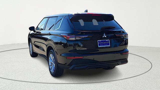 new 2026 Mitsubishi Outlander car, priced at $28,370