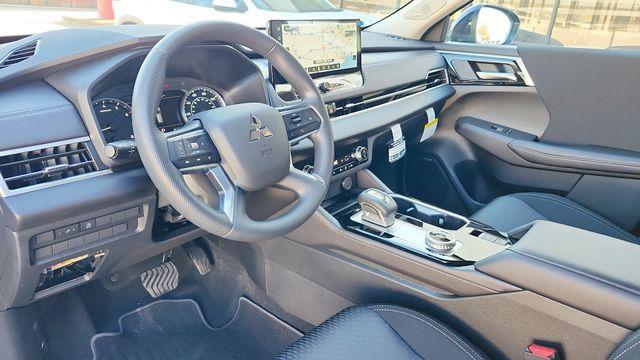 new 2026 Mitsubishi Outlander car, priced at $28,370