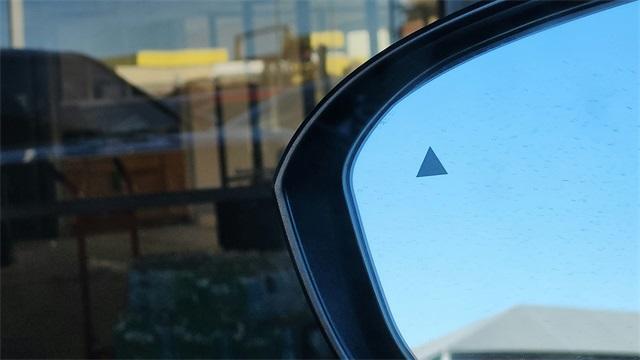 new 2025 Mitsubishi Outlander car, priced at $28,430