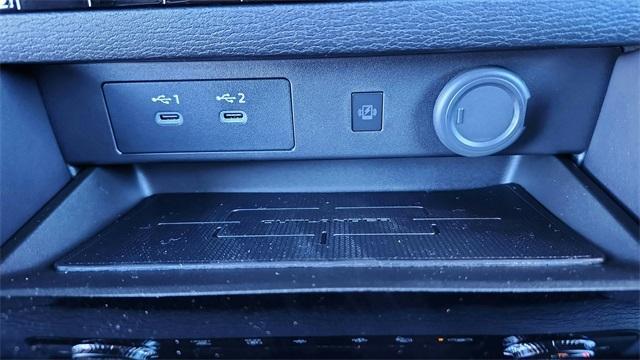 new 2025 Mitsubishi Outlander car, priced at $28,430