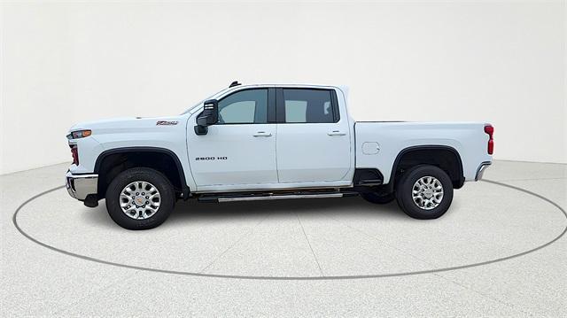 used 2024 Chevrolet Silverado 2500 car, priced at $50,991