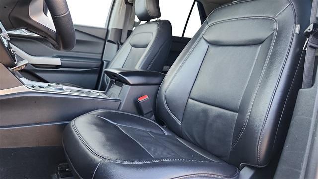 used 2024 Ford Explorer car, priced at $29,991